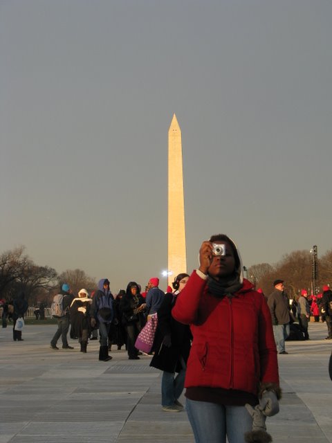 ABC_AtTheWashingtonMonument_012013.jpg