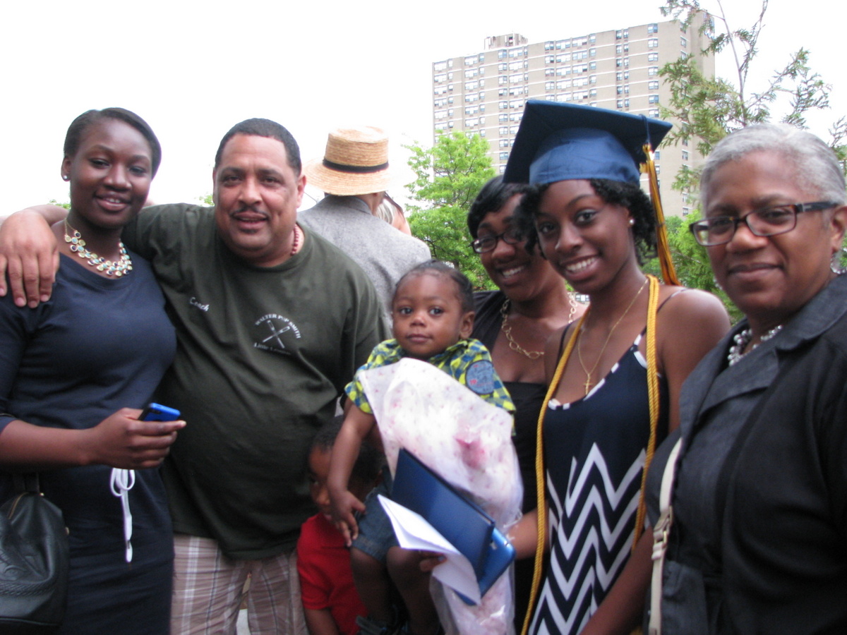 Grad_JazzareFamily_062014.jpg